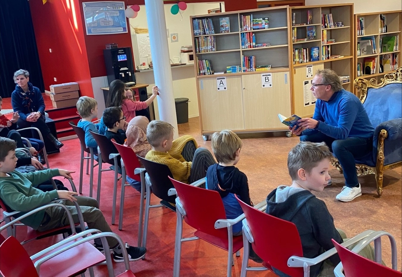Opening schoolbibliotheek